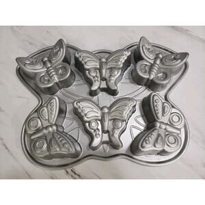 NORDIC‎ WARE Butterflies 3D CAKELET PAN Spring MINI CAKES